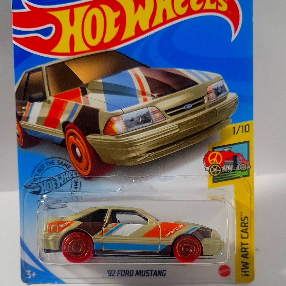 Hot Wheels '92 Ford Mustang HW Art Cars New